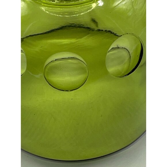 Glass Goblet Green pedestal stem 2" goblet opening 3 3/4" height 3 1/2"  READ - Picture 6 of 9